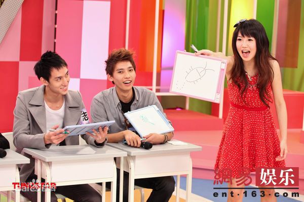 最新郭书瑶精彩图册