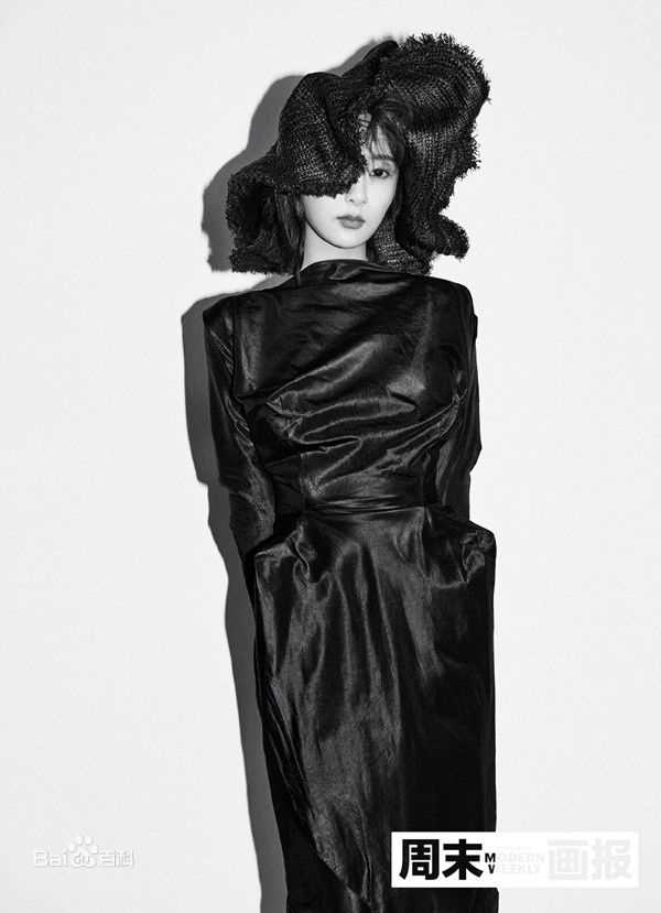 杨紫(Andy)周末画报素颜照相册