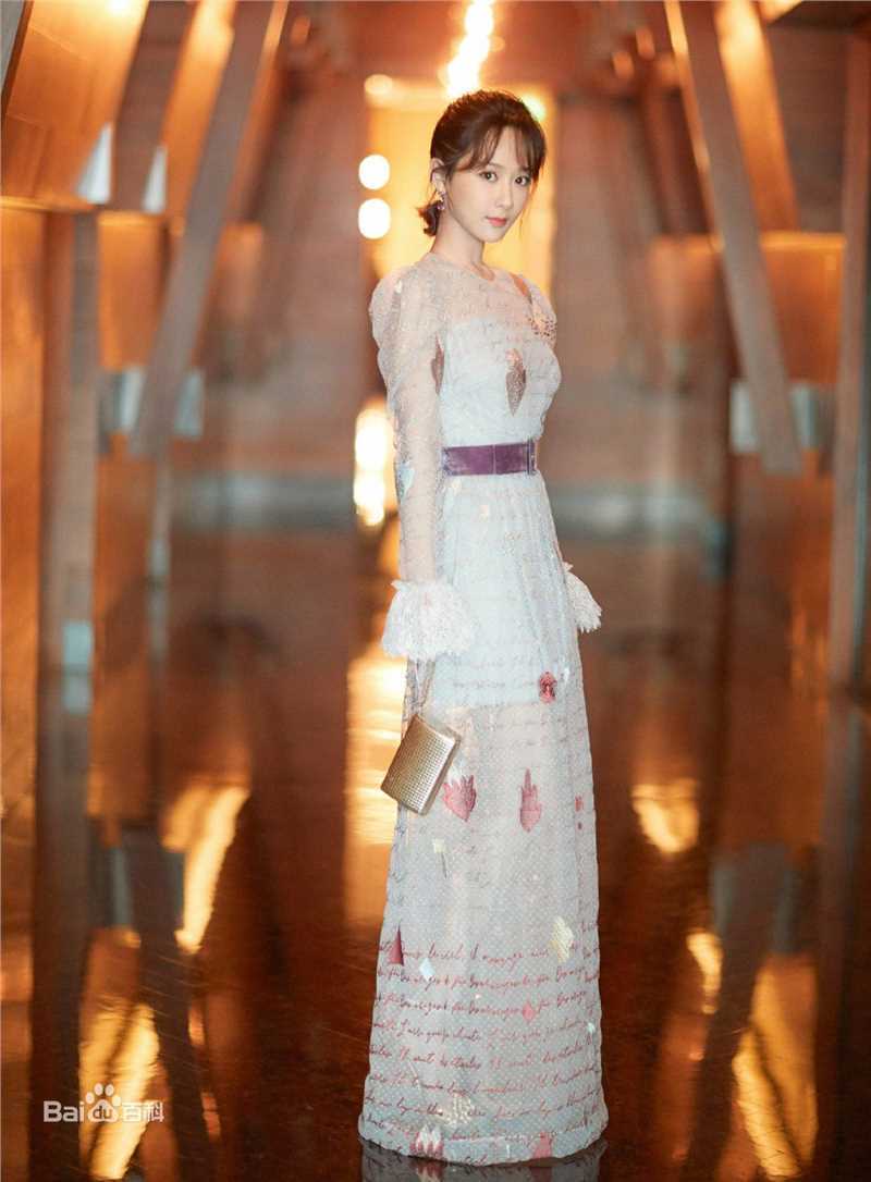 杨紫(Andy)微博电视影响力盛典性感图片图集