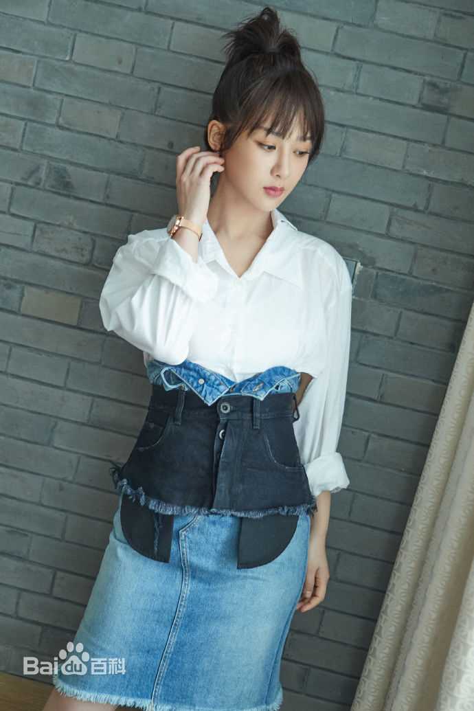 杨紫(Andy)出席活动生活照