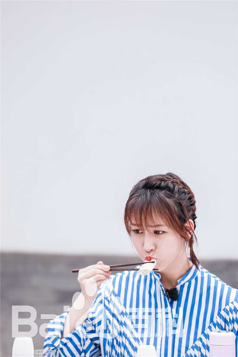 精选杨紫(Andy)在《中餐厅》第三季中的图册