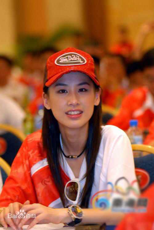 黄圣依(Eva Huang)奥运火炬手传递图素颜照相册