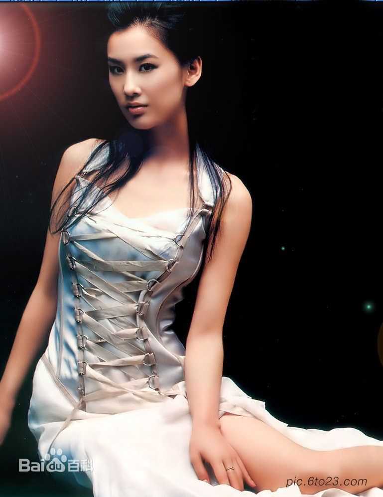 高清黄圣依(Eva Huang)图片