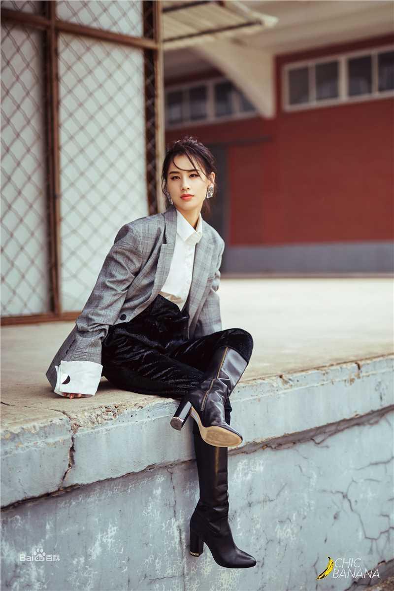 黄圣依(Eva Huang)精选杂志街拍图册