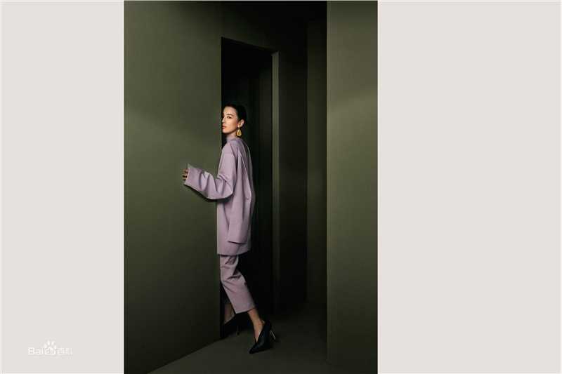 黄圣依(Eva Huang)精选杂志街拍图册