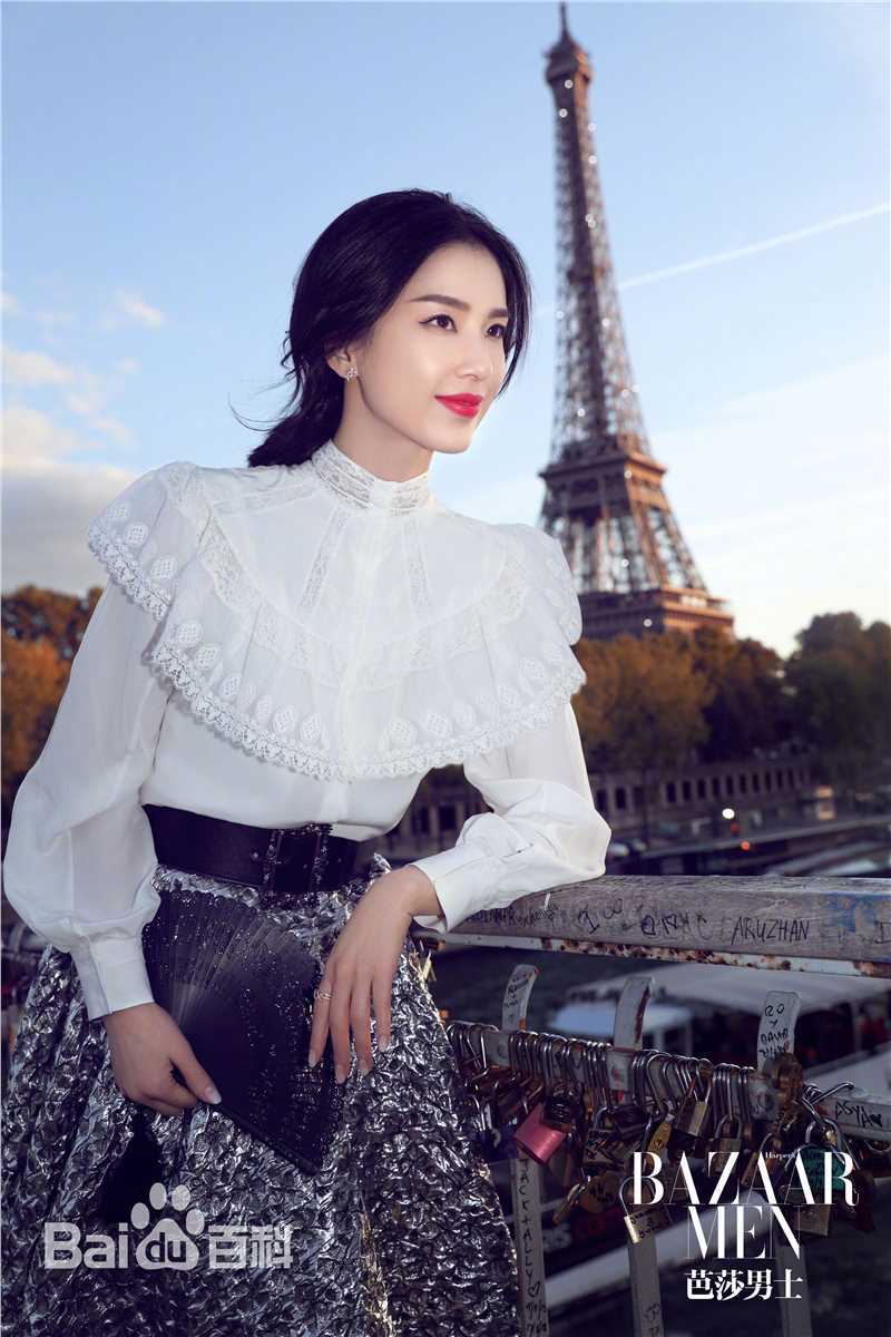 黄圣依(Eva Huang)精选杂志街拍图册