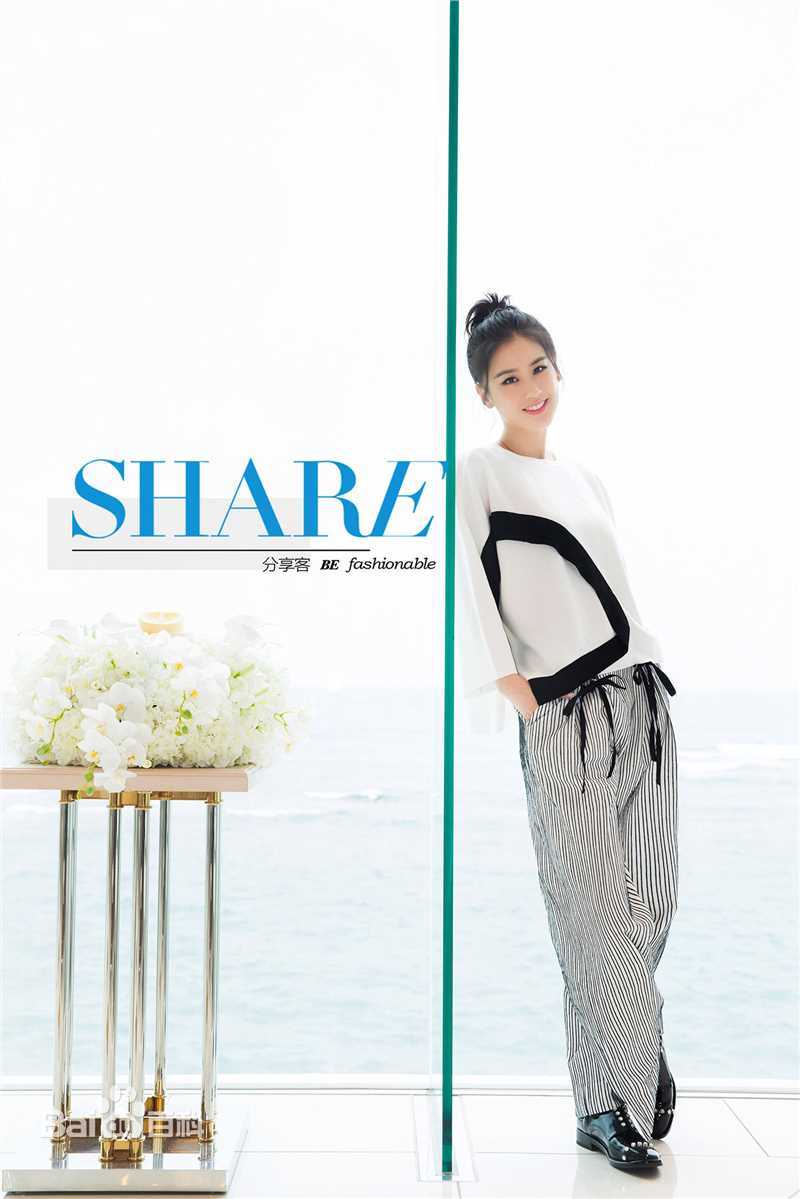 黄圣依(Eva Huang)精选杂志街拍图册