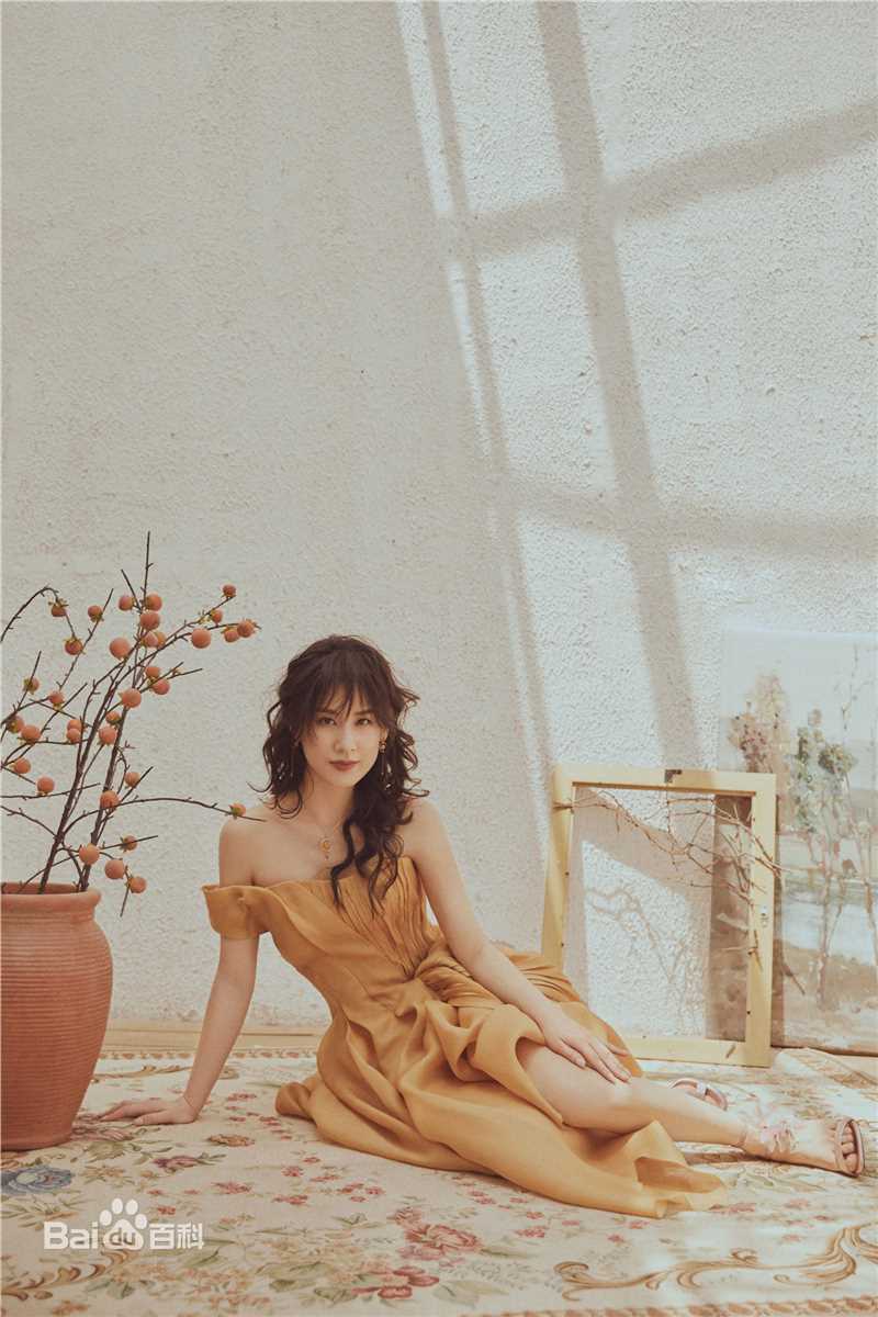 黄圣依(Eva Huang)精选杂志街拍图册