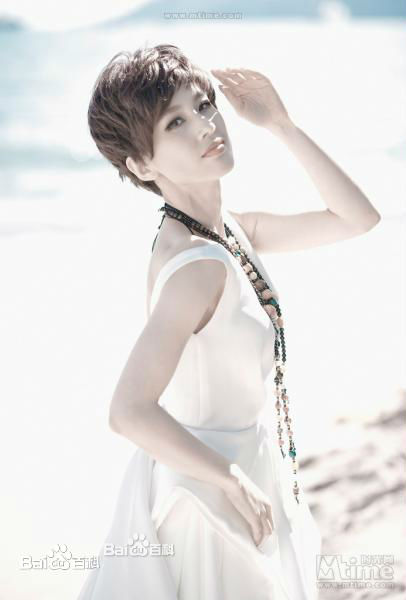 黄圣依(Eva Huang)戛纳、威尼斯电影节前后照片