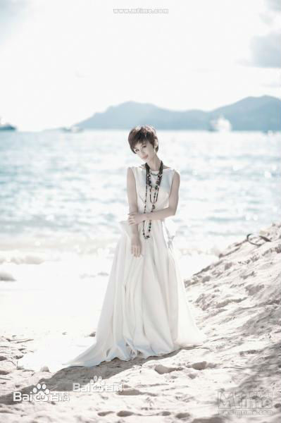 黄圣依(Eva Huang)戛纳、威尼斯电影节前后照片