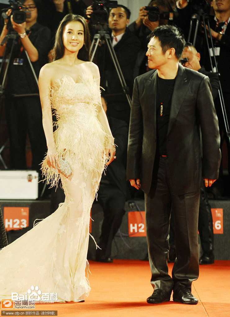 黄圣依(Eva Huang)戛纳、威尼斯电影节前后照片