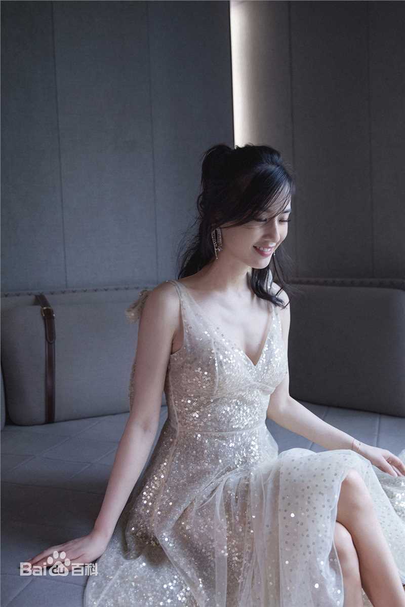 最新黄圣依(Eva Huang)壁纸