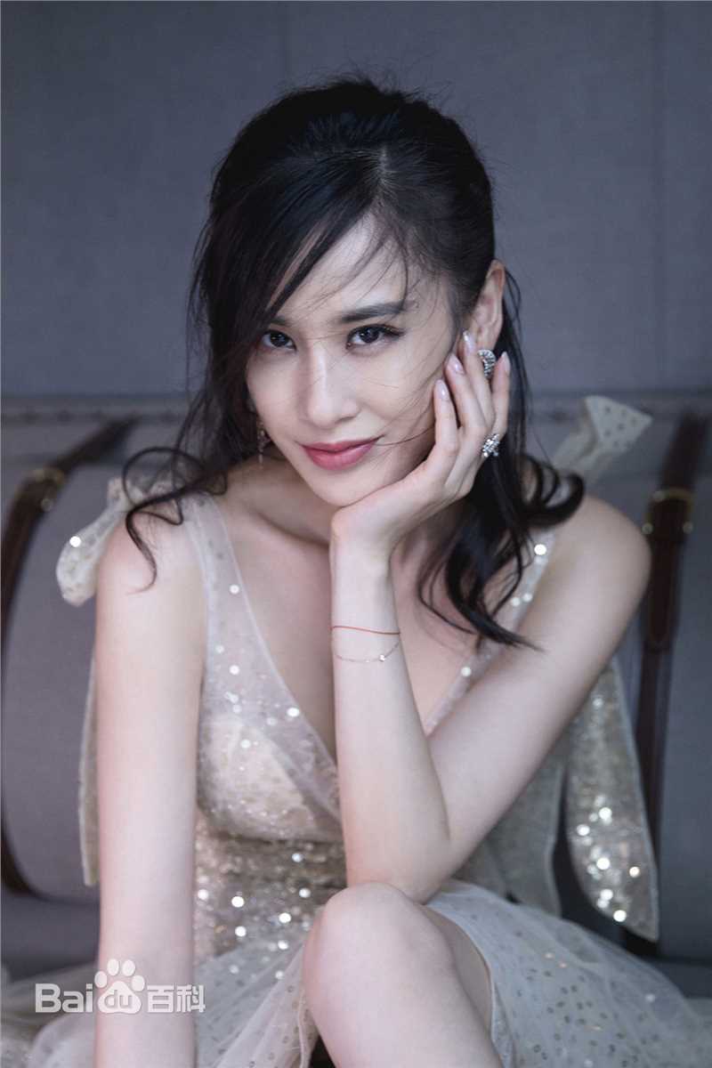 最新黄圣依(Eva Huang)壁纸