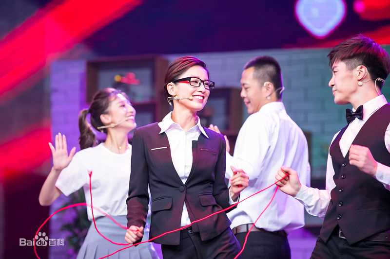 黄圣依(Eva Huang)综艺节目前后照片