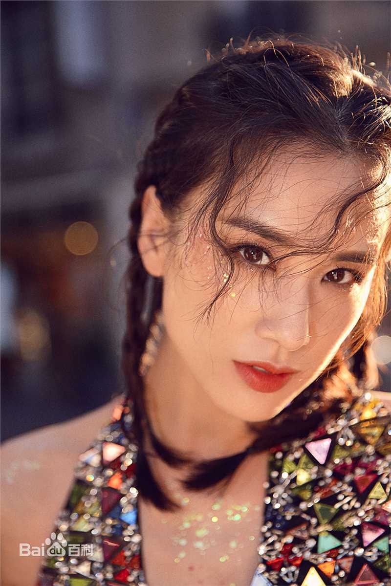 黄圣依(Eva Huang)2019巴黎高定时装周素颜照相册