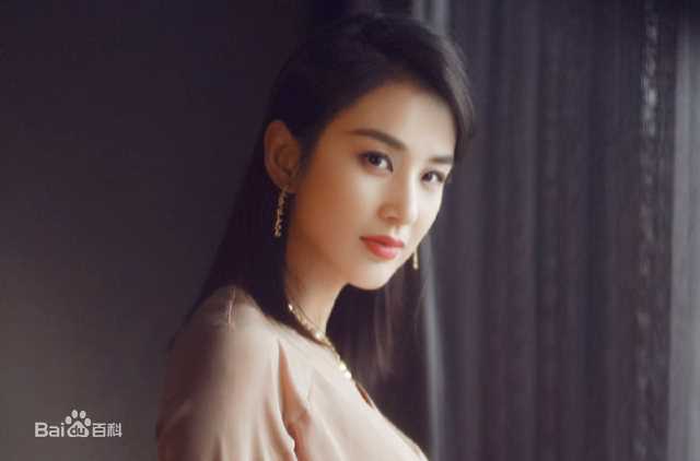 最新黄圣依(Eva Huang)性感图片