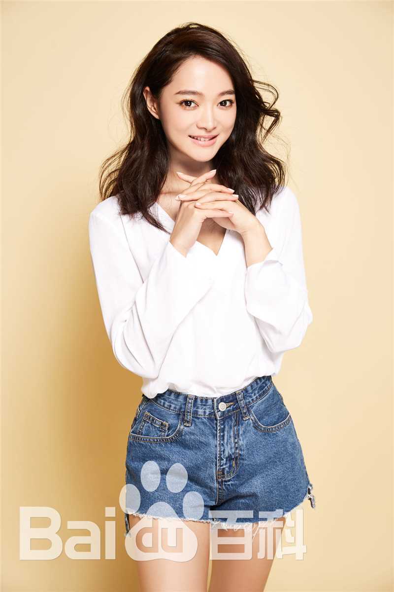 何琢言高清图册
