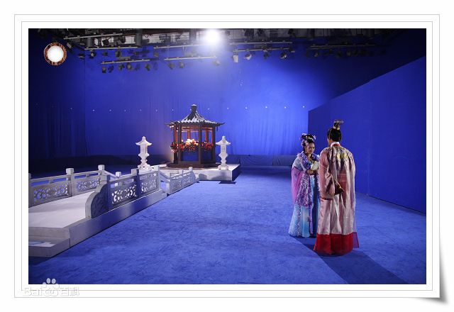 何琢言2010年《财神有道》最新剧照