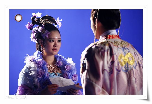 何琢言2010年《财神有道》最新剧照