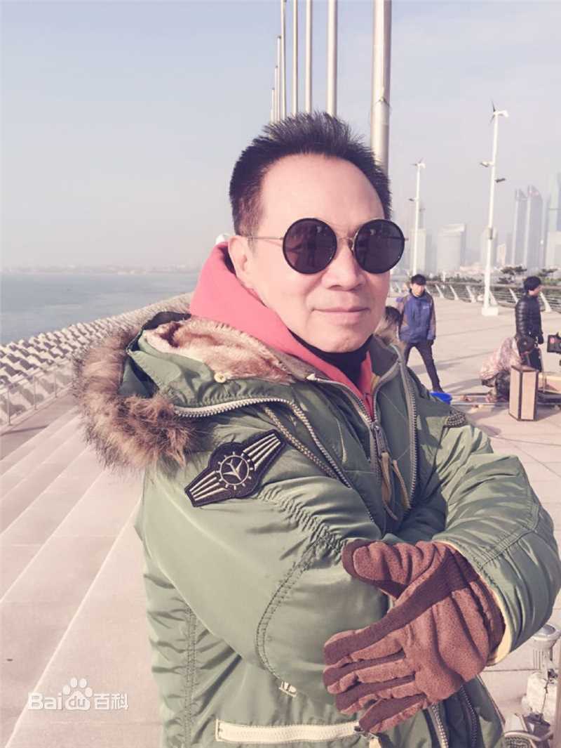 林添一生活照