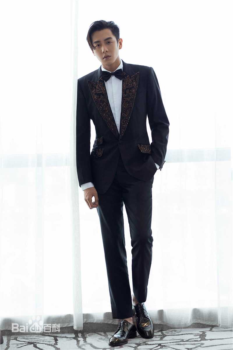 张若昀最新图集