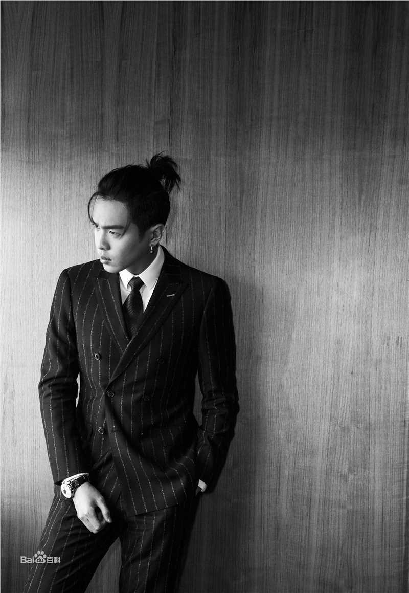 张若昀最新活动壁纸