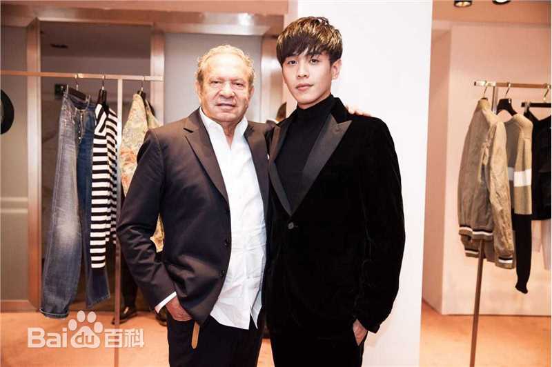 张若昀最新活动壁纸