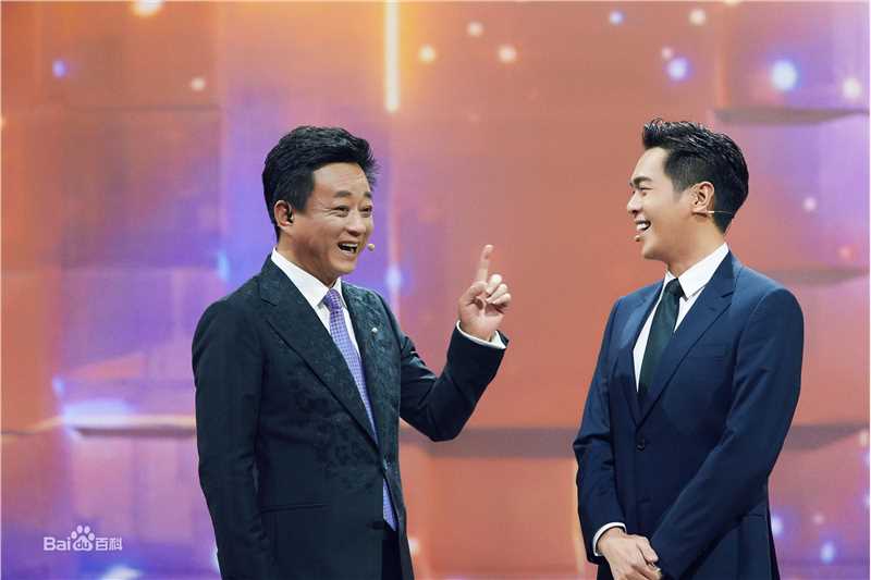 张若昀节目录制生活照相册