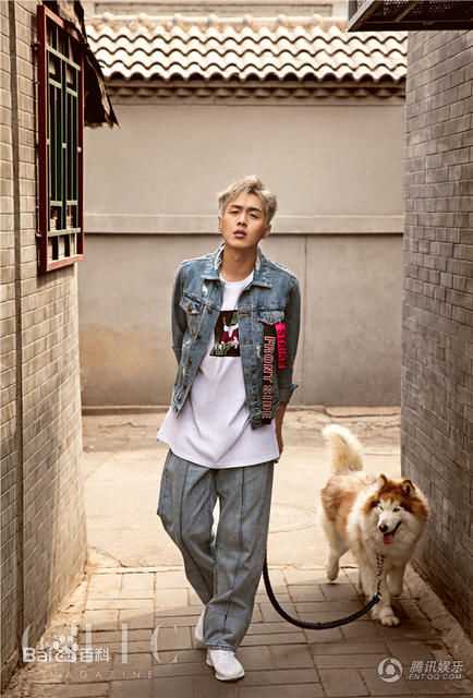 精选张若昀在《小资CHIC》五月刊中的图册