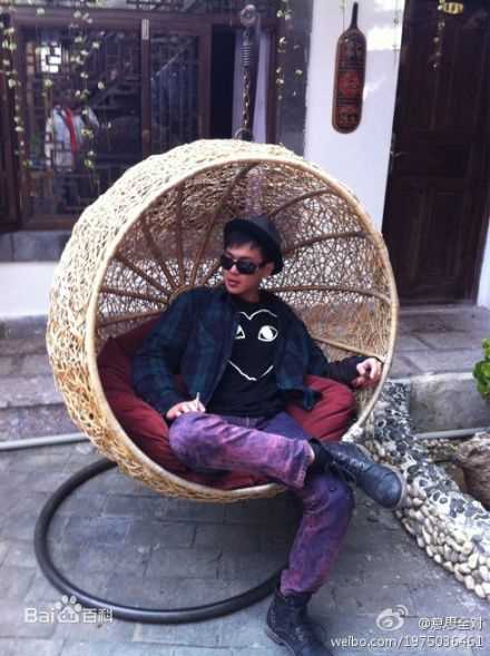 最新张若昀精彩图册