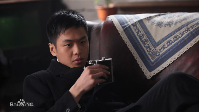 最全张若昀精彩图册