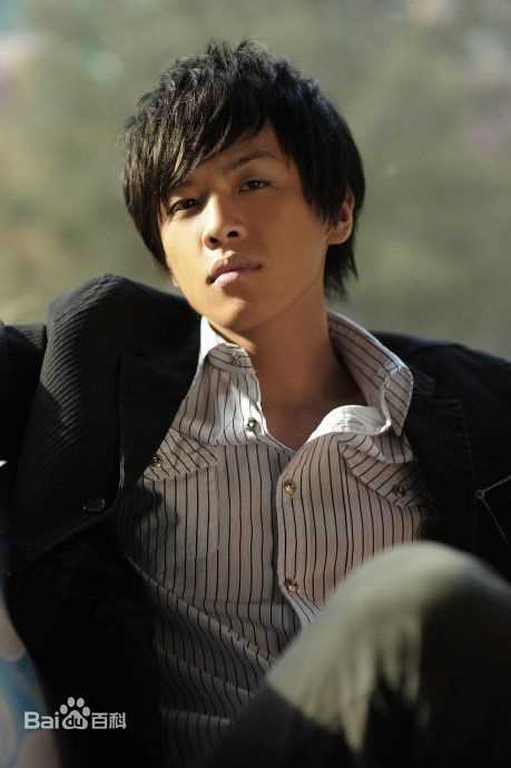 最全张若昀精彩图册