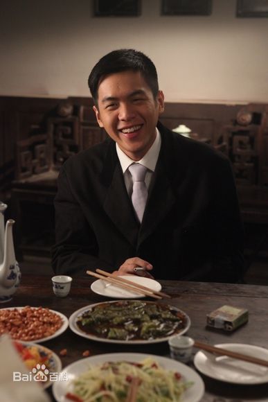 最全张若昀精彩图册