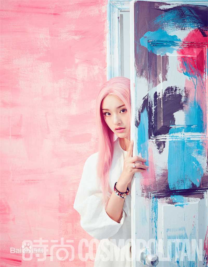 精选林允(Jelly Lin)在《时尚COO》中的图册