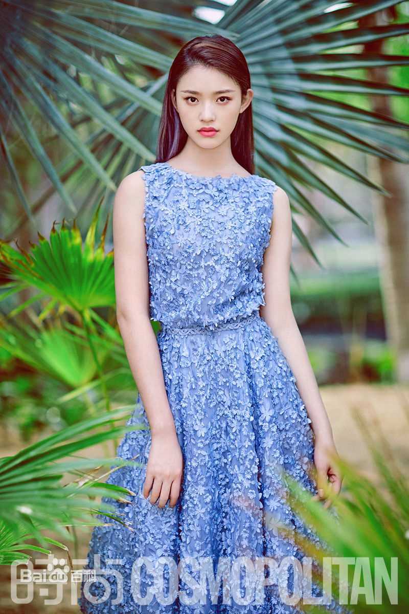 精选林允(Jelly Lin)在《时尚COO》中的图册