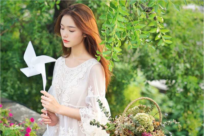 林允(Jelly Lin)精选照1图册