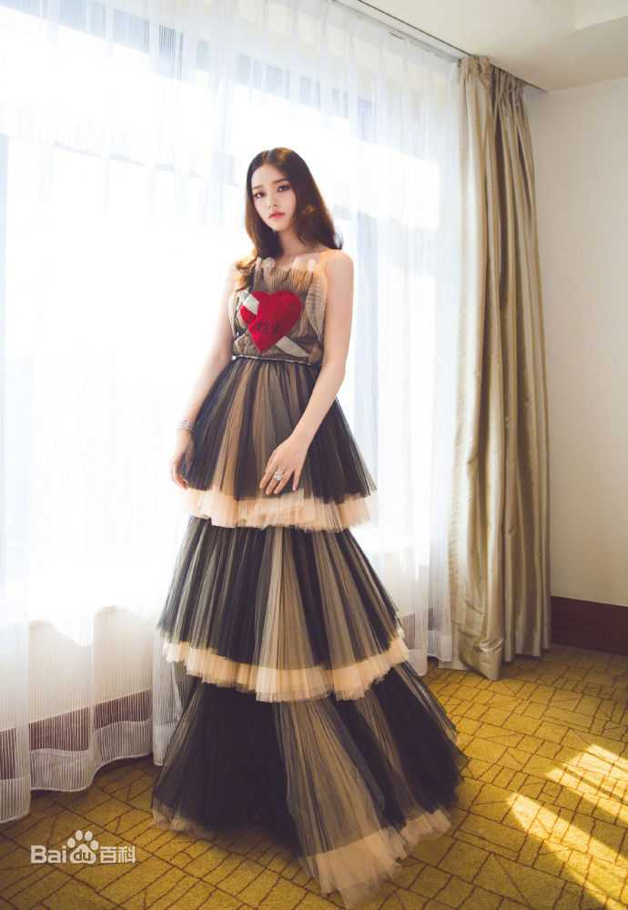 林允(Jelly Lin)2017年上海国际电影电视节壁纸壁纸