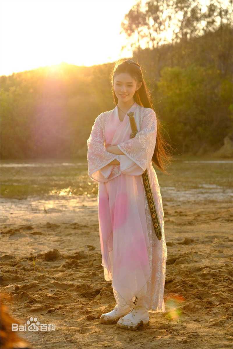 最全林允(Jelly Lin)在《斗破苍穹》萧薰儿中的相册