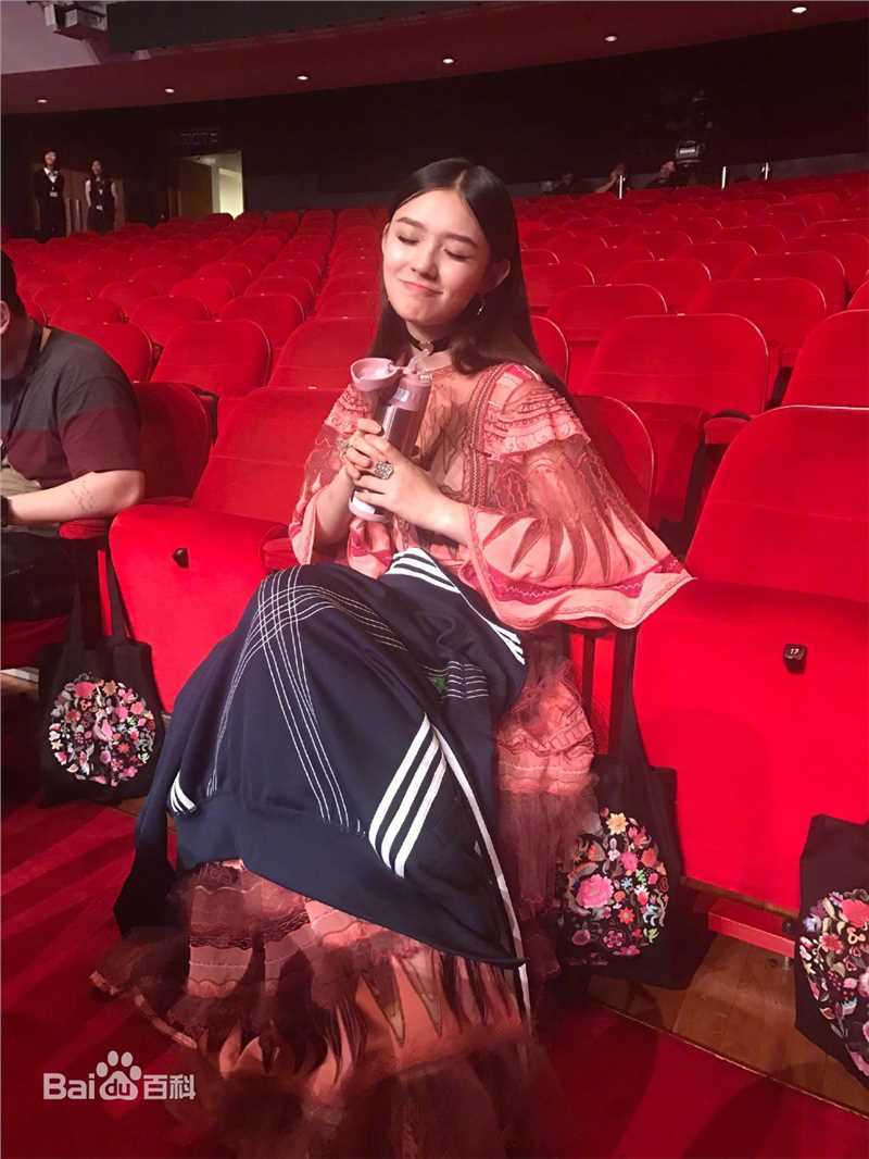 林允(Jelly Lin)第11届亚洲电影大奖图册