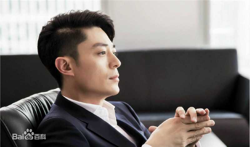 霍建华(Wallace Huo)在《他来了，请闭眼》薄靳言中的
