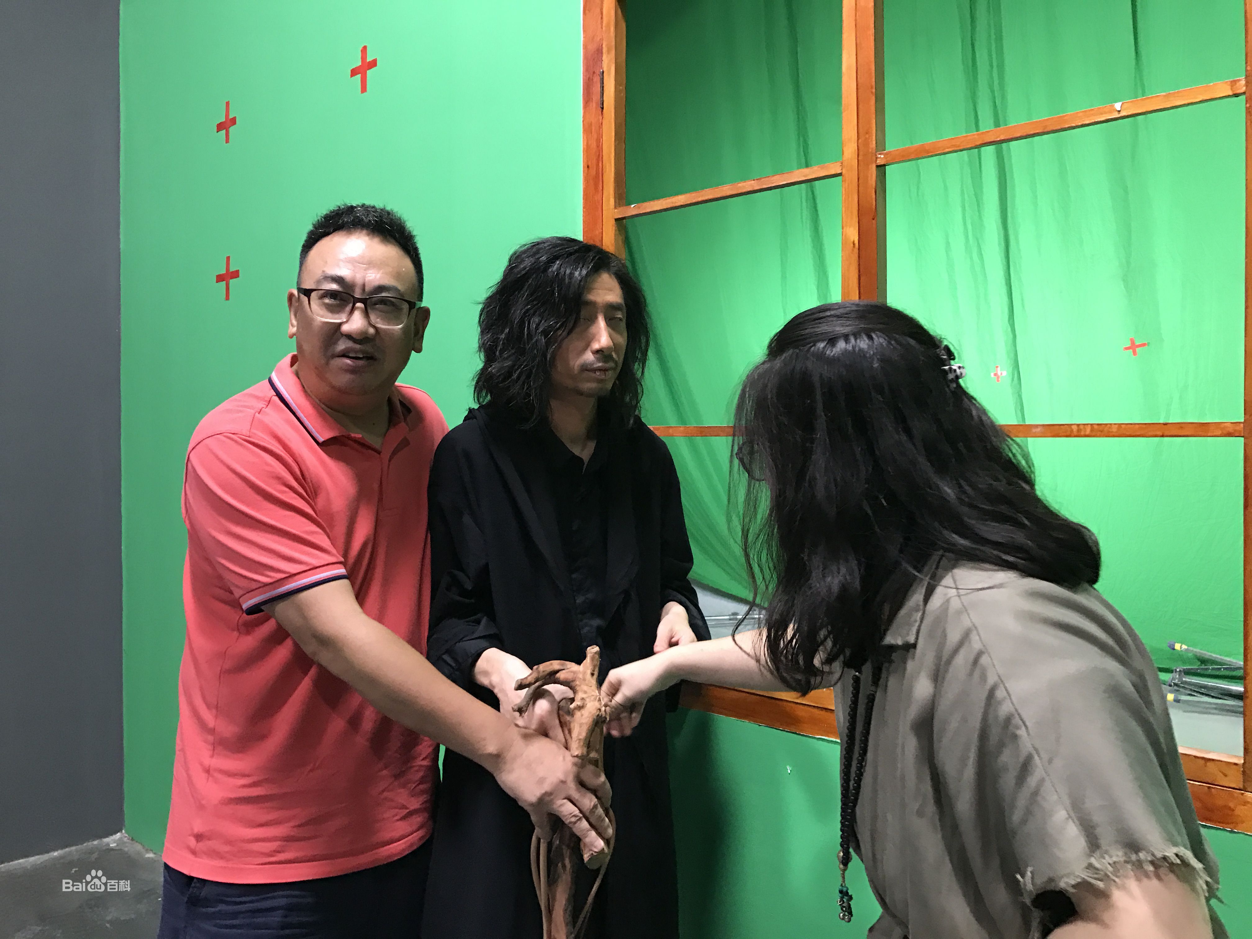 杨朗从工作照片性感图片图集