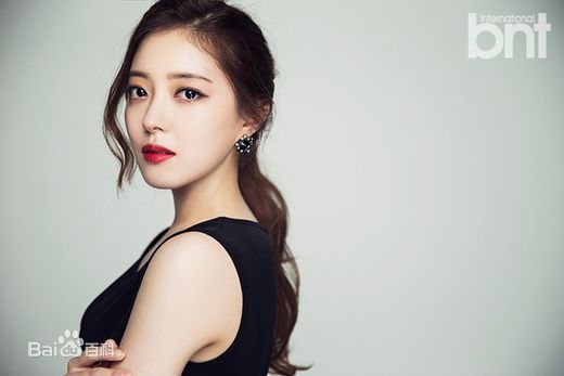 最优质李世英(Lee Se Young)生活照