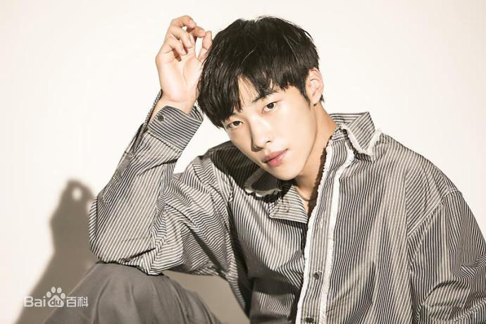 禹棹奂()前后照片