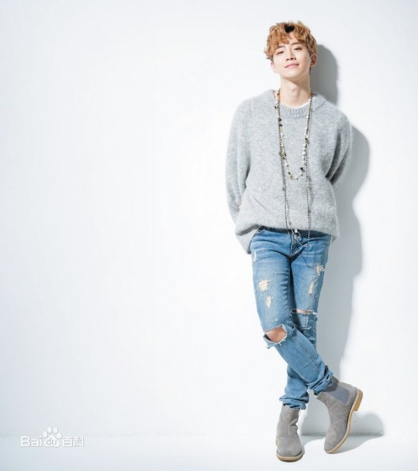 李俊昊(，Junho，ジュノ)新闻图生活照