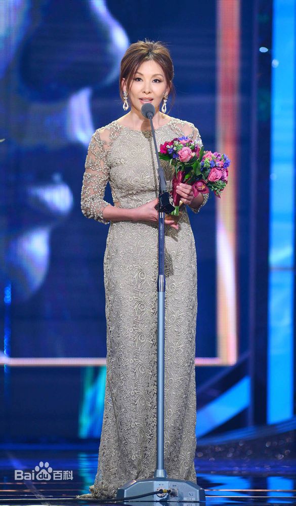 李美淑(，Lee Mi Sook)综艺MC性感图片图集