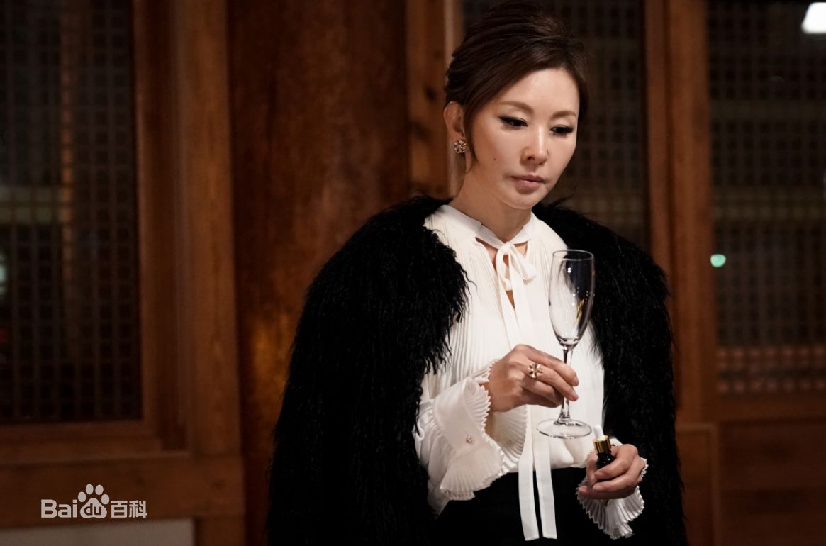 李美淑(，Lee Mi Sook)电视剧：金钱之花性感图片壁纸