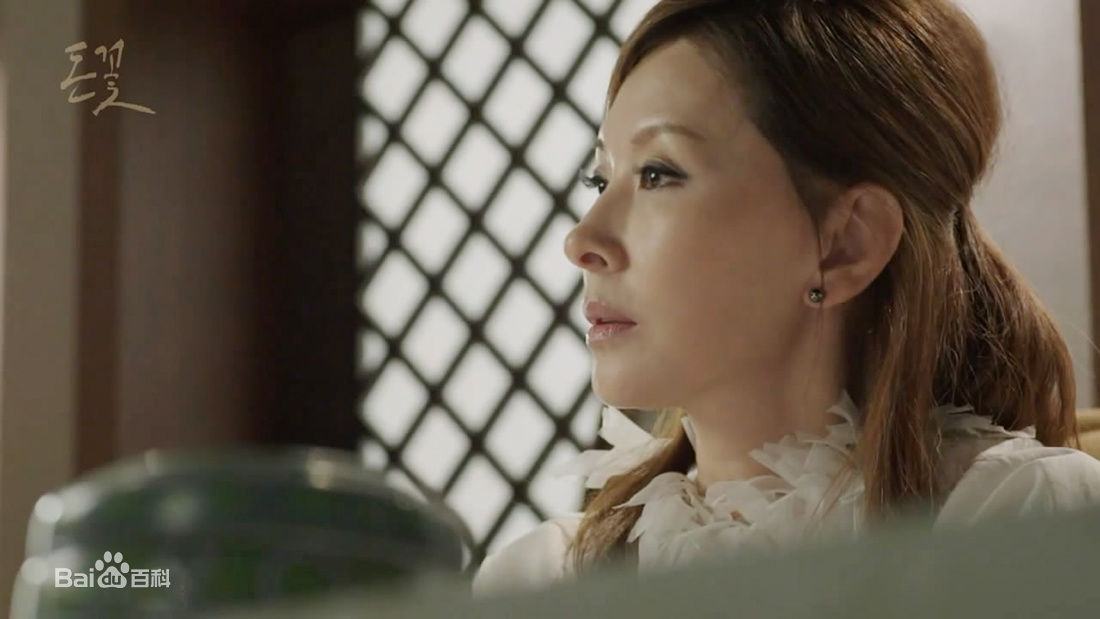 李美淑(，Lee Mi Sook)电视剧：金钱之花性感图片壁纸