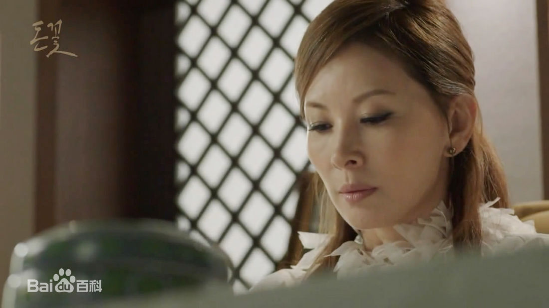 李美淑(，Lee Mi Sook)电视剧：金钱之花性感图片壁纸