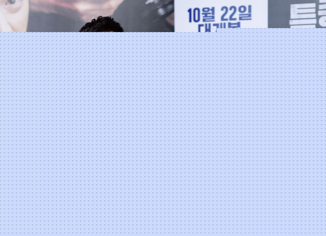 李美淑(，Lee Mi Sook)2015年电影：独家报道 良辰杀人记 宣传素颜照相册