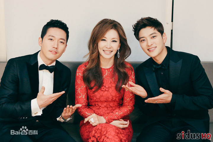 李美淑(，Lee Mi Sook)2017年12月30日 MBC演技大赏图册